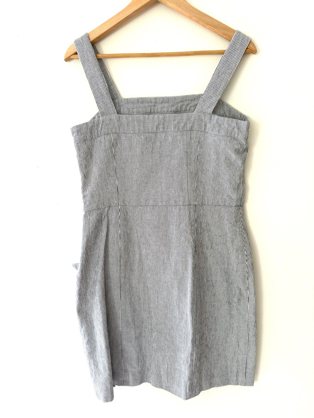 Simply Noelle Pinstripe Buckle Accent Mini Dress EUC S/M Coastal Resort Summer - Picture 3 of 12